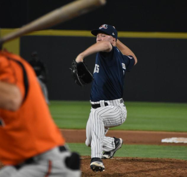 Somerset Patriots pitcher Barrett Loseke