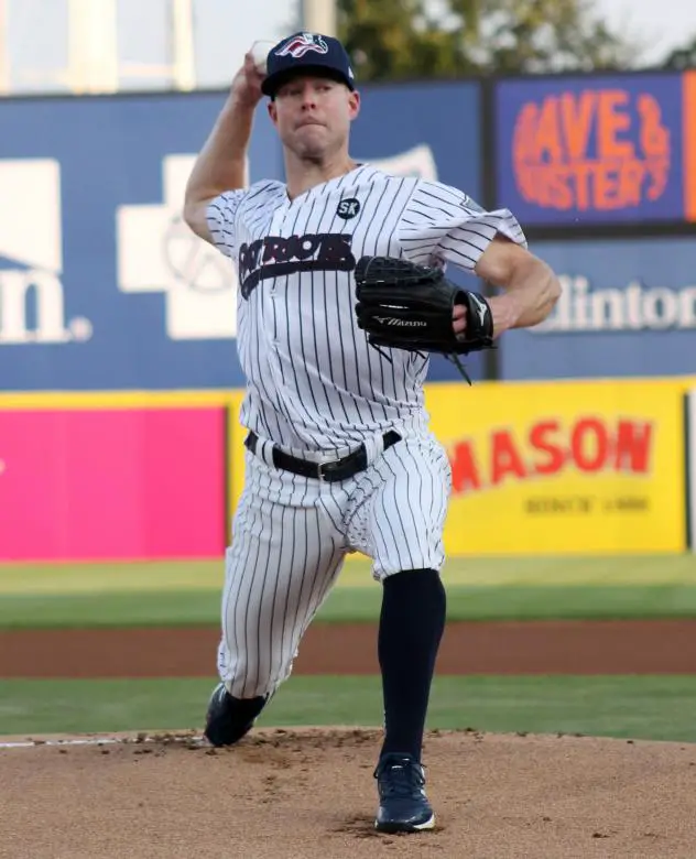 Corey Kluber pitching for the Somerset Patriots