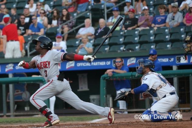 New Jersey Jackals' Demetrius Moorer watches flight of ball