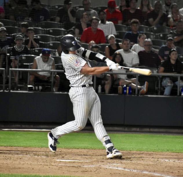 Josh Breaux of the Somerset Patriots