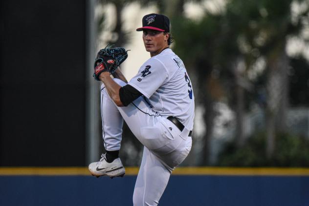 Pensacola Blue Wahoos pitcher Kyle Nicolas