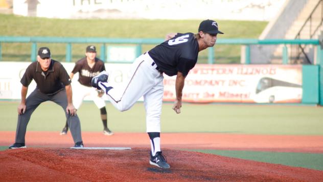 Southern Illinois Miners pitcher Zac Westcott
