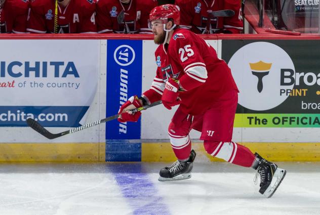 Allen Americans defenseman Nolan Kneen