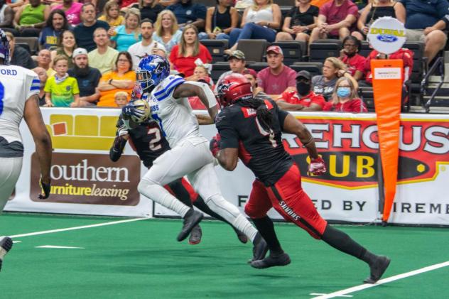 Columbus Lions battle the Jacksonville Sharks