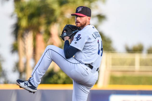 Pensacola Blue Wahoos pitcher Jeff Lindgren
