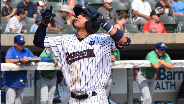 Oswald Peraza of the Somerset Patriots