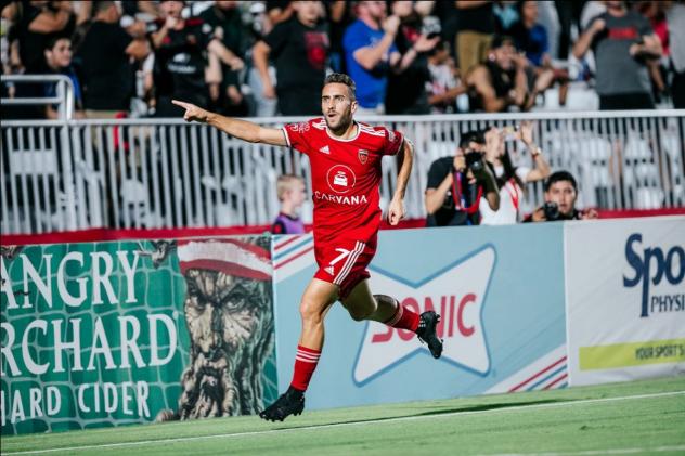 Phoenix Rising FC midfielder Santi Moar