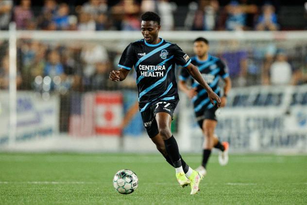 Colorado Springs Switchbacks FC midfielder Andre Lewis vs. El Paso Locomotive FC