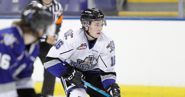 Victoria Royals left wing Carter Briltz