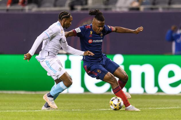 Chicago Fire FC battles the New England Revolution