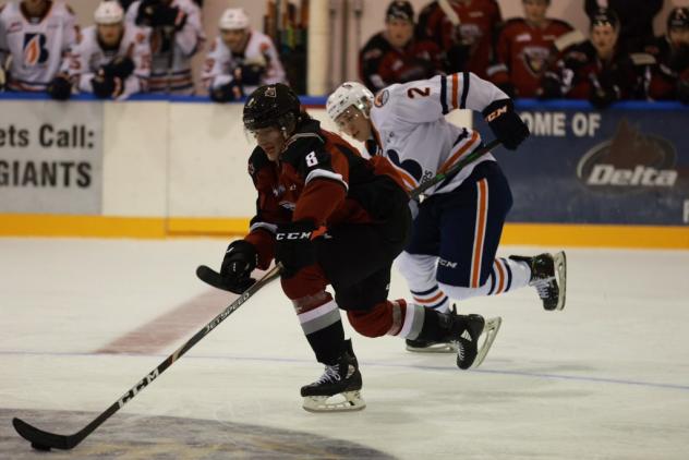 Vancouver Giants centre Ty Thorpe vs. the Kamloops Blazers