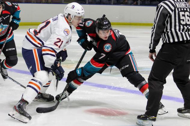 Kelowna Rockets face off with the Kamloops Blazers