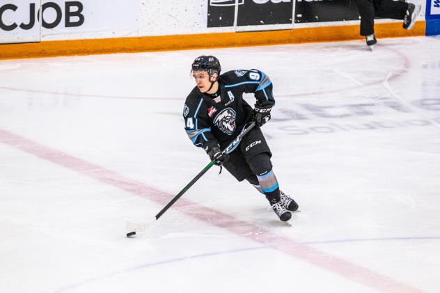 Winnipeg ICE forward Connor McClennon