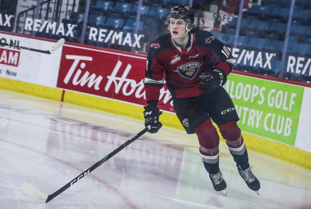 Vancouver Giants forward Zack Ostapchuk