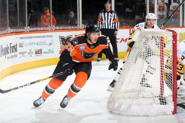 Lehigh Valley Phantoms center Connor Bunnaman
