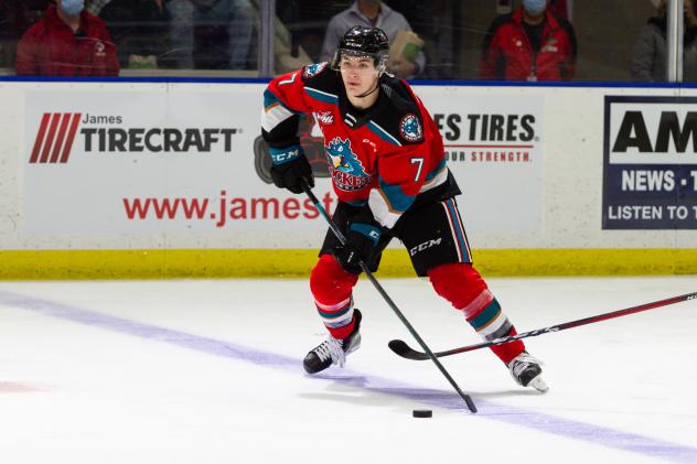 Kelowna Rockets left wing Max Graham