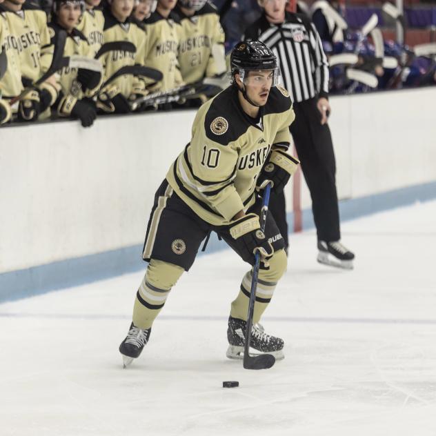 Muskegon Lumberjacks defenseman Jacob Guevin