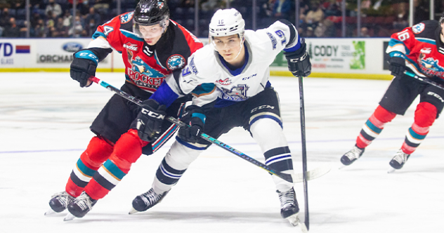 Victoria Royals centre Brayden Schuurman vs. the Kelowna Rockets