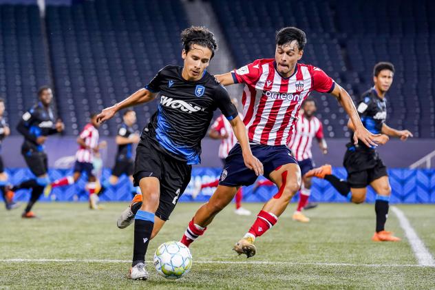 FC Edmonton CPL-U SPORTS Draft pick Thomas Gardner vs. Atletico Ottawa