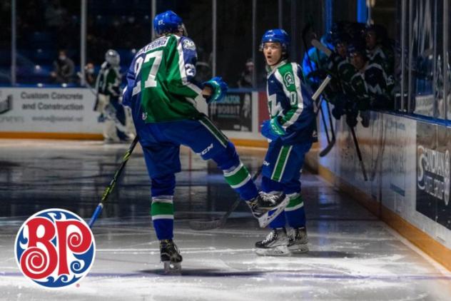Swift Current Broncos celebrate a goal