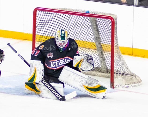 Knoxville Ice Bears goaltender Kristian Stead
