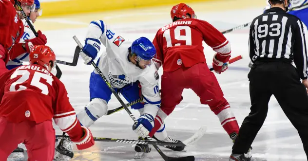 Wichita Thunder forward Carter Johnson (left) faces off with the Allen Americans