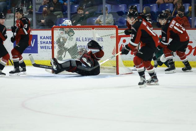Vancouver Giants goaltender Jesper Vikman makes a save vs. the Everett Silvertips