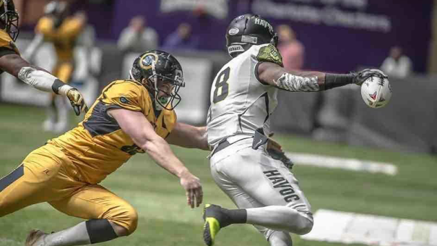 Defensive lineman Rawley White (left) with the Charlotte Thunder