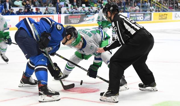 Jacksonville Icemen face off with the Florida Everblades