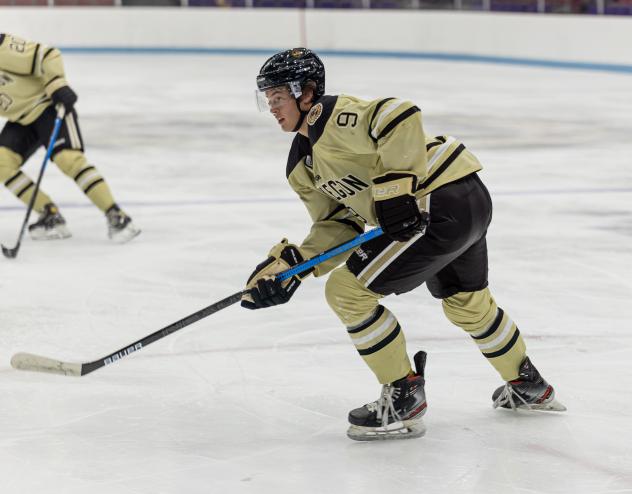 Muskegon Lumberjacks forward Joey Larson