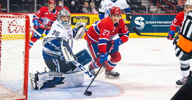 Victoria Royals goaltender Arnold Campbell vs. the Spokane Chiefs