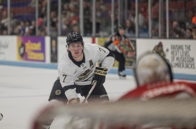 Muskegon Lumberjacks forward Phil Tresca