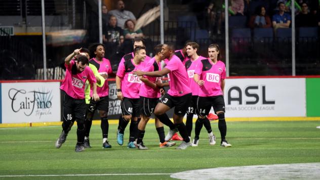 St. Louis Ambush celebrate a goal vs. the Dallas Sidekicks