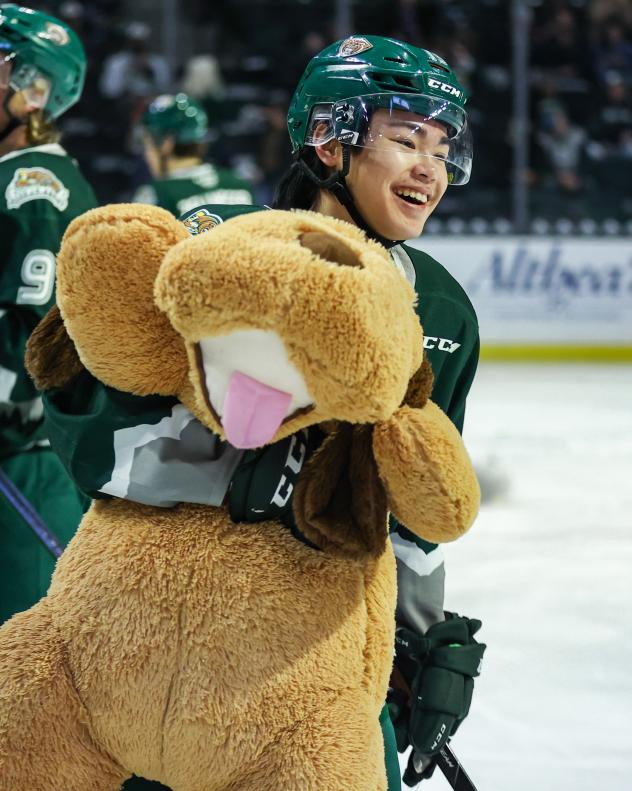 Matthew Ng of the Everett Silvertips at the Teddy Bear Toss