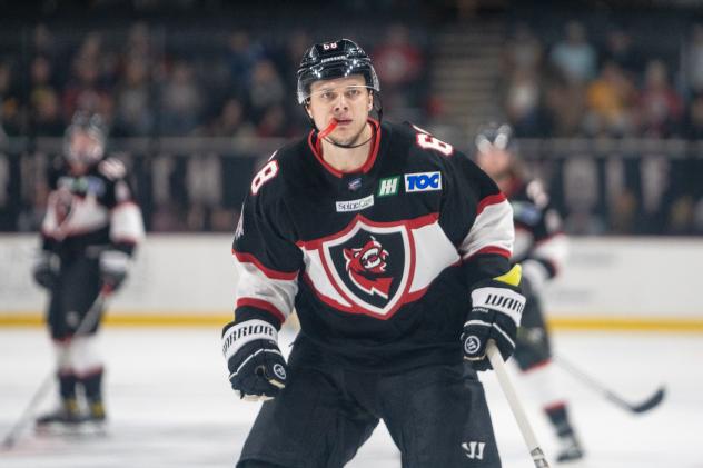 Forward Hunter Atchison with the Huntsville Havoc