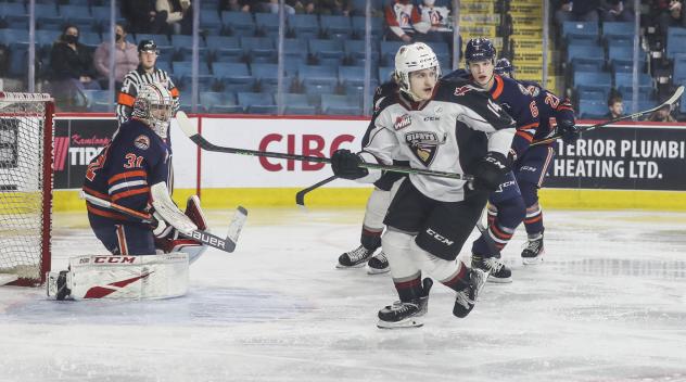 Ethan Semeniuk of the Vancouver Giants vs. the Kamloops Blazers