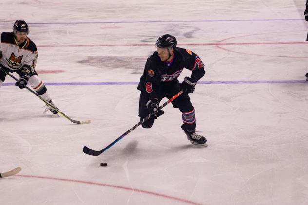 Knoxville Ice Bears right wing Colton Fletcher