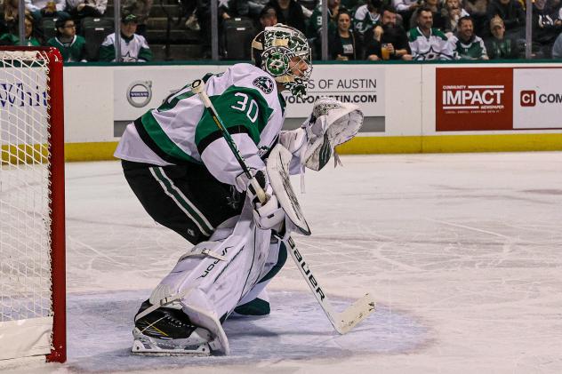 Texas Stars goaltender Ben Bishop