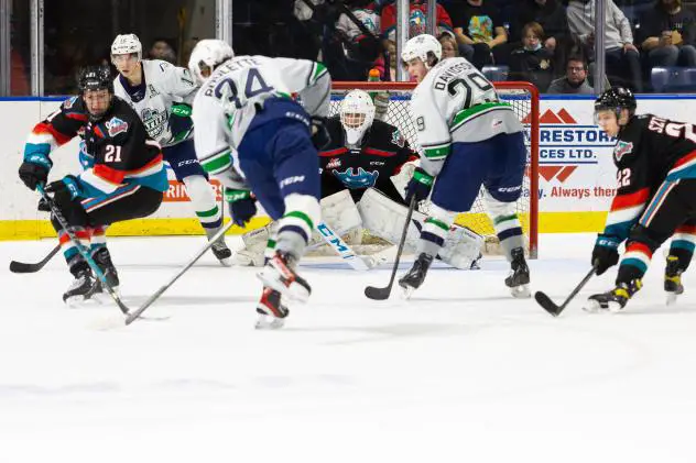 Kelowna Rockets battle the Seattle Thunderbirds