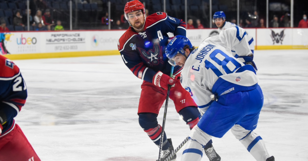 Wichita Thunder forward Carter Johnson (right) vs. the Allen Americans