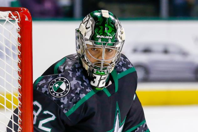 Texas Stars goaltender Colton Point