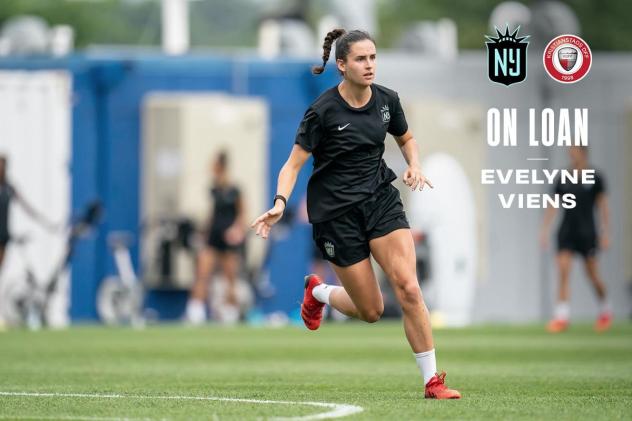 NJ/NY Gotham FC forward Evelyne Viens