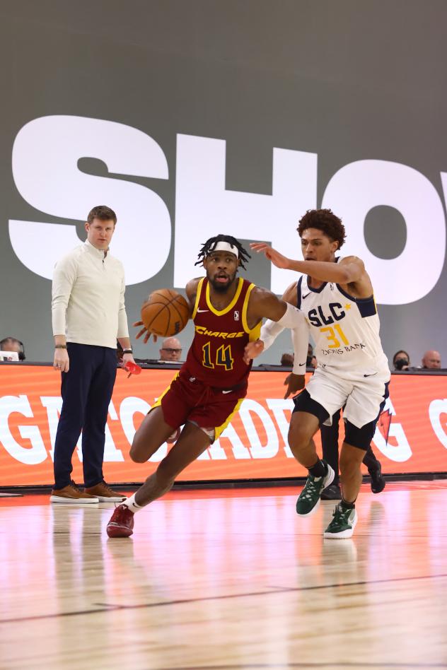 Cleveland Charge guard Malik Newman drives against the Salt Lake City Stars