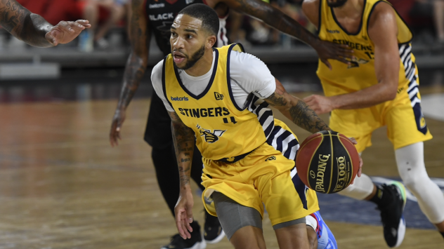 Xavier Moon with the Edmonton Stngers