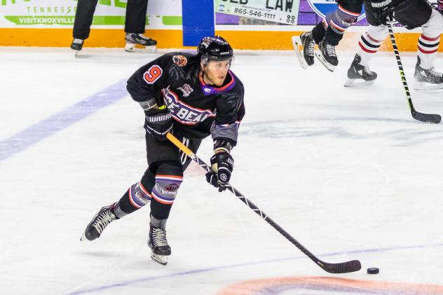 Knoxville Ice Bears forward Dino Balsamo