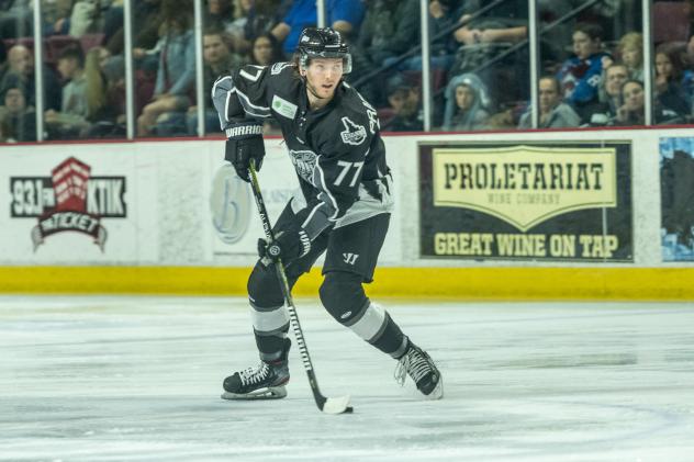 Idaho Steelheads defenseman Michael Prapavessis