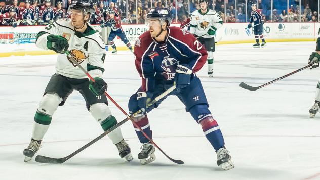 Tulsa Oilers forward Jack Doremus