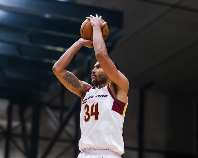 Cleveland Charge forward Josh Huestis takes a shot