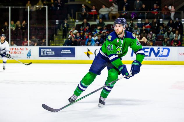 Maine Mariners forward Justin Brazeau