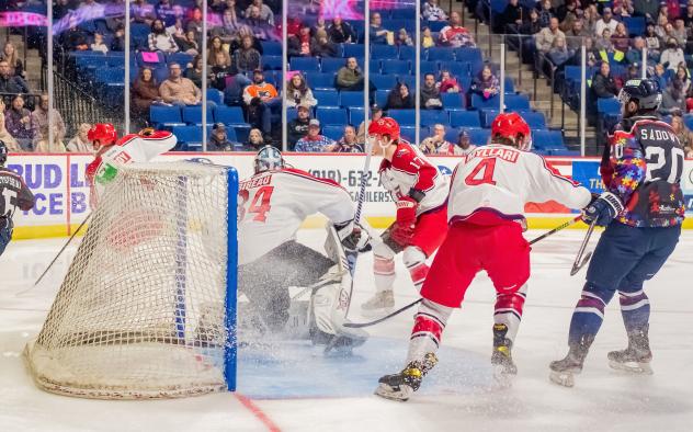 Allen Americans defend against the Tulsa Oilers